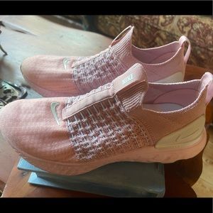 Nike react phantom run flyknit 2